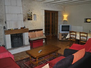 TV, fireplace, DVD player, table football