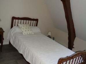 4 bedrooms, free WiFi