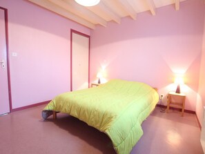 3 bedrooms