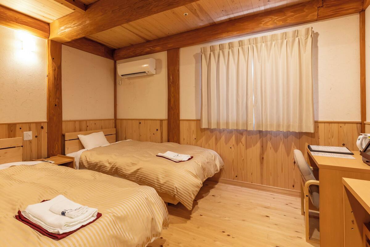 In-room safe, desk, free WiFi, bed sheets
