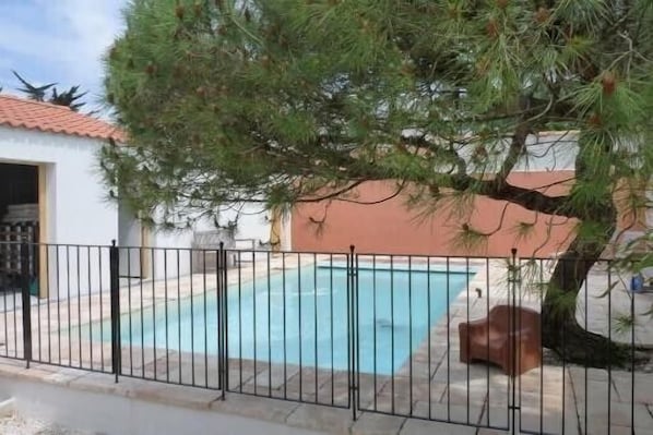 Gated swimming pool for children