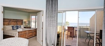 Desoto unit 302, Luxury 3 Bedroom with Amazing Ocean View 
