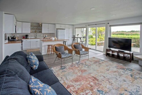 Pacific Terrace T435