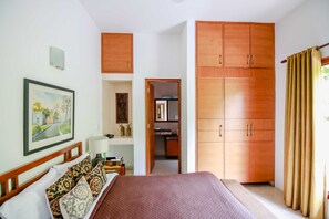 Deluxe Double or Twin Room - Thikana (New Delhi)