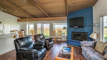 TV, peis og DVD-spiller