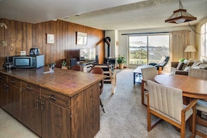 TV, DVD player, offices