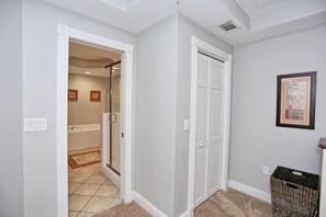 Interior - Beachfront Condo 322, Luxury 1 BR at Beachside Colony NEW POOL (Tybee Island)