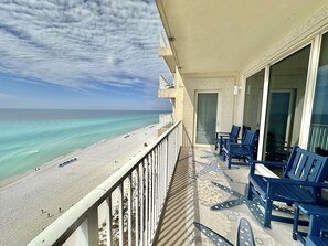 Property grounds - Shores of Panama end unit/FREE BEACH CHAIRS/amazing views! (Panama City Beach)