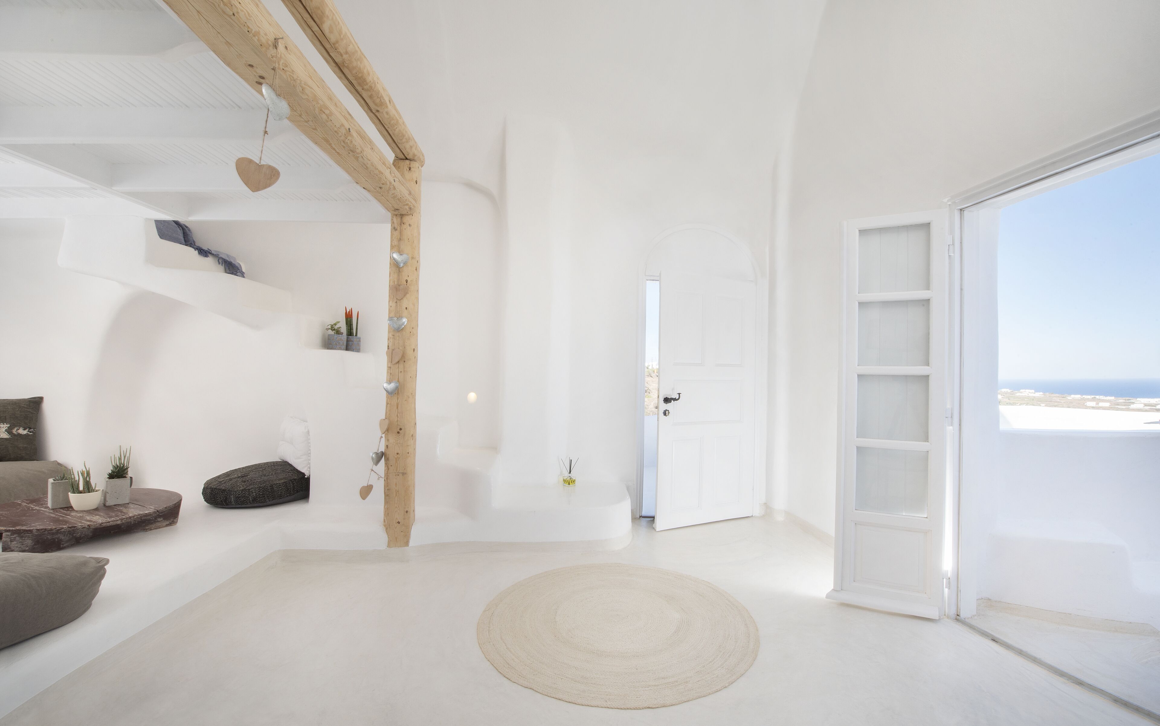 superior suite with plunge pool | living room | flat-screen tv