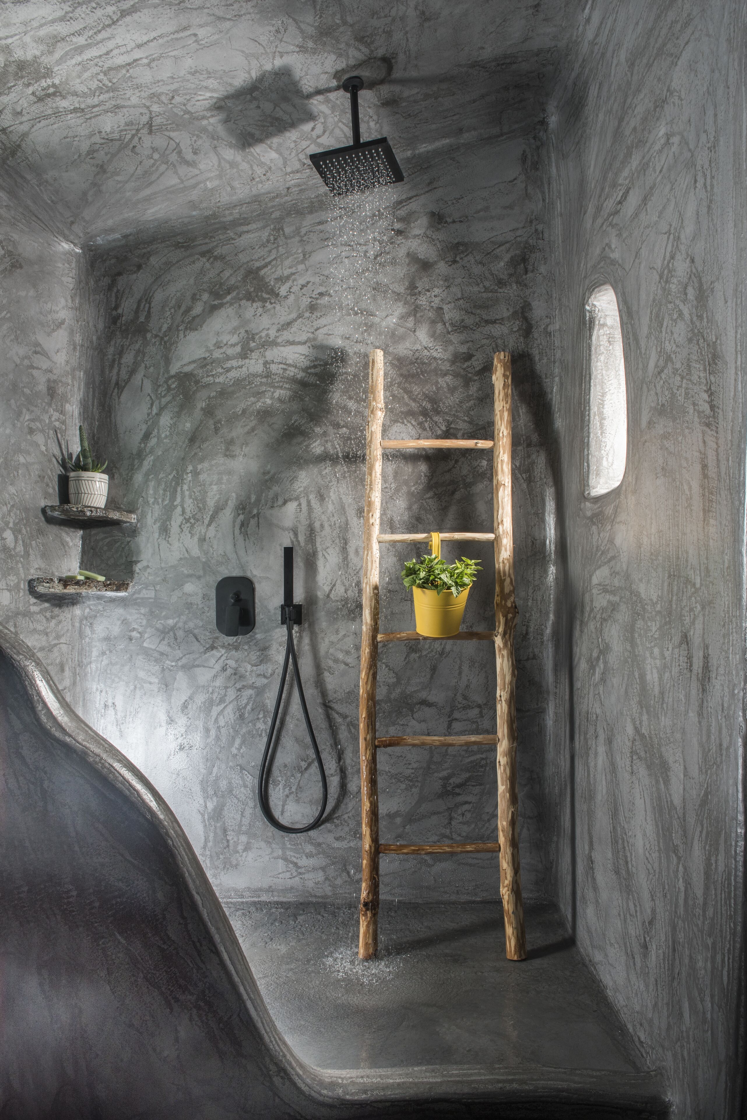 superior triple room with plunge pool | bathroom | shower, free toiletries, bathrobes, slippers