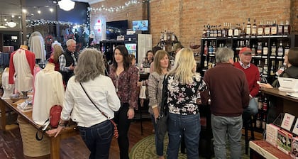 Newport Inn # 4 - Kävele Leveeseen ja Cincinnati / REDS-keskustaan! Pysäköinti sisältyy hintaan!