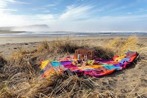 Beach nearby - Pacific Terrace T443 (Gearhart)