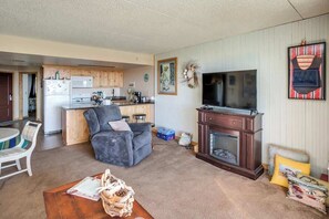 TV, fireplace, DVD player