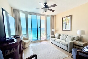 TV connectée, lecteur de DVD, chaîne hi-fi