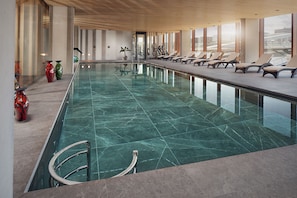 Indoor pool - Hotel Jakarta Amsterdam (Amsterdam)