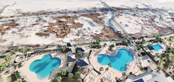 Innenpool, beheizter Pool