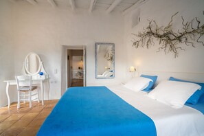 Traditional Villa, 2 Bedrooms, Private Pool | 2 bedrooms, individually decorated, individually furnished