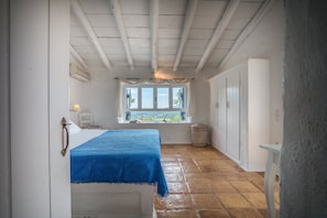 Villa tradicional, 2 habitaciones, alberca privada | 2 habitaciones, decoración personalizada y muebles diferentes