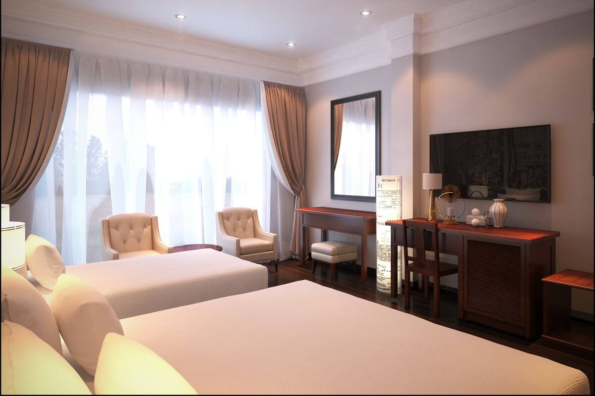 Family Triple Room | Premium bedding, minibar, in-room safe, desk