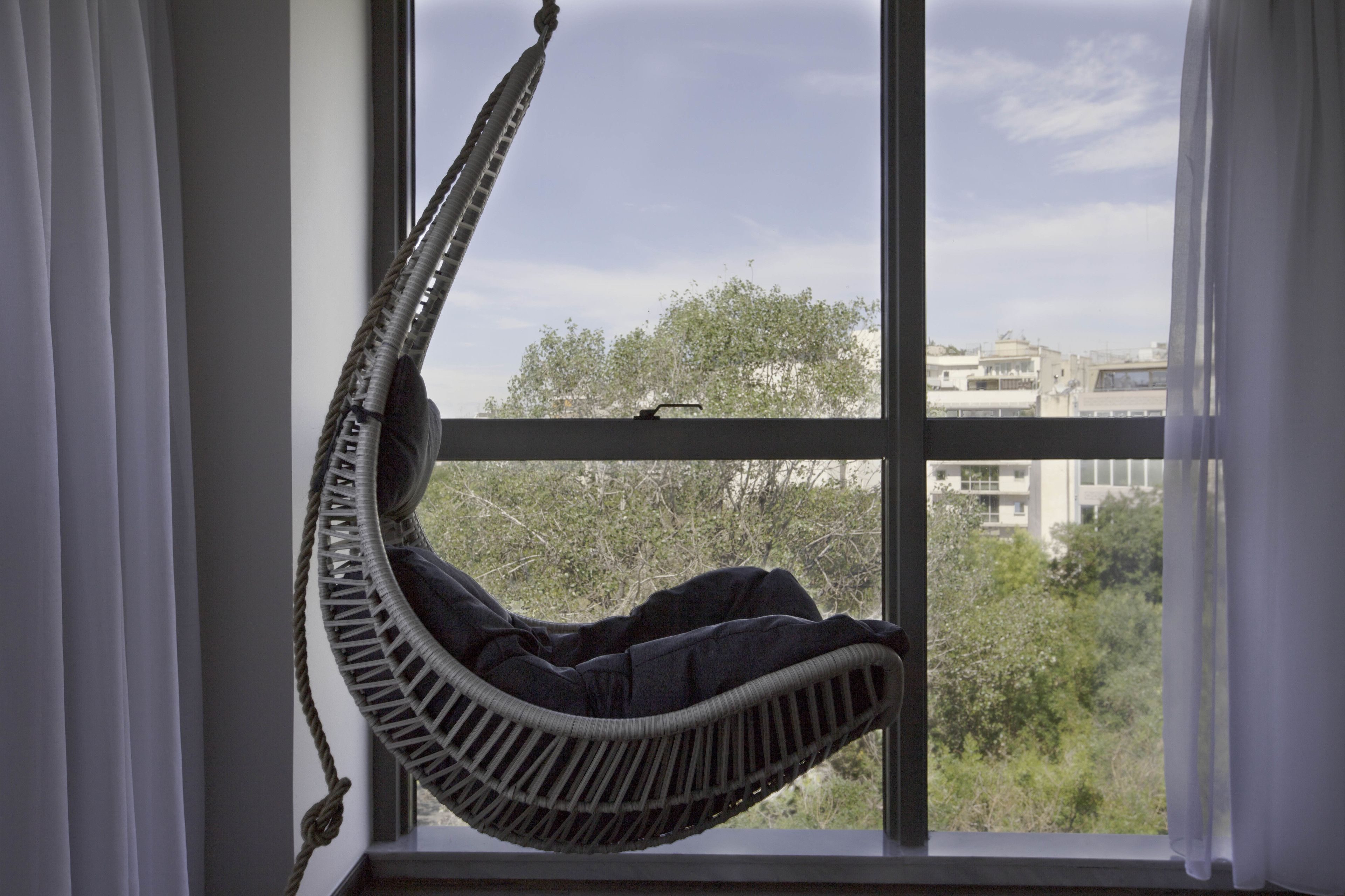 lifestyle suite, acropolis view | minibar, in-room safe, desk, soundproofing