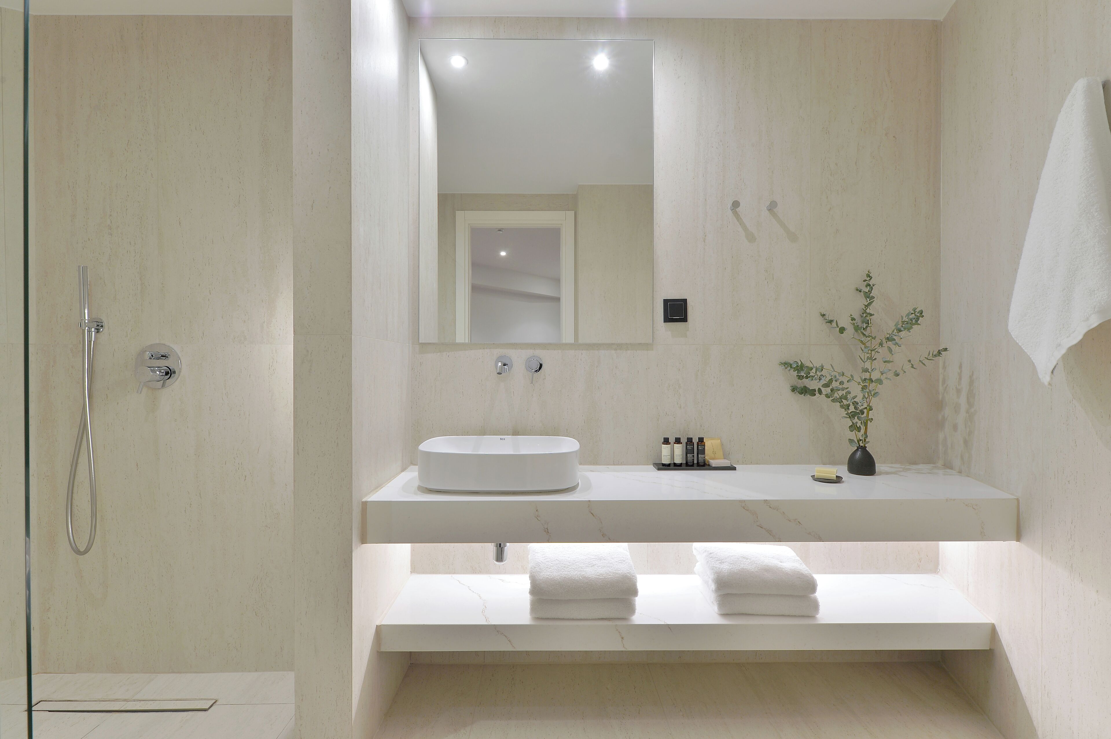 Photo - B4B Athens Signature Hotel