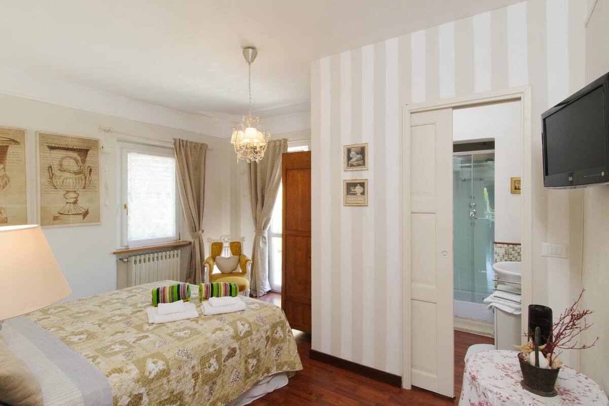 Double Room, Terrace | Premium bedding, desk, iron/ironing board, free cribs/infant beds
