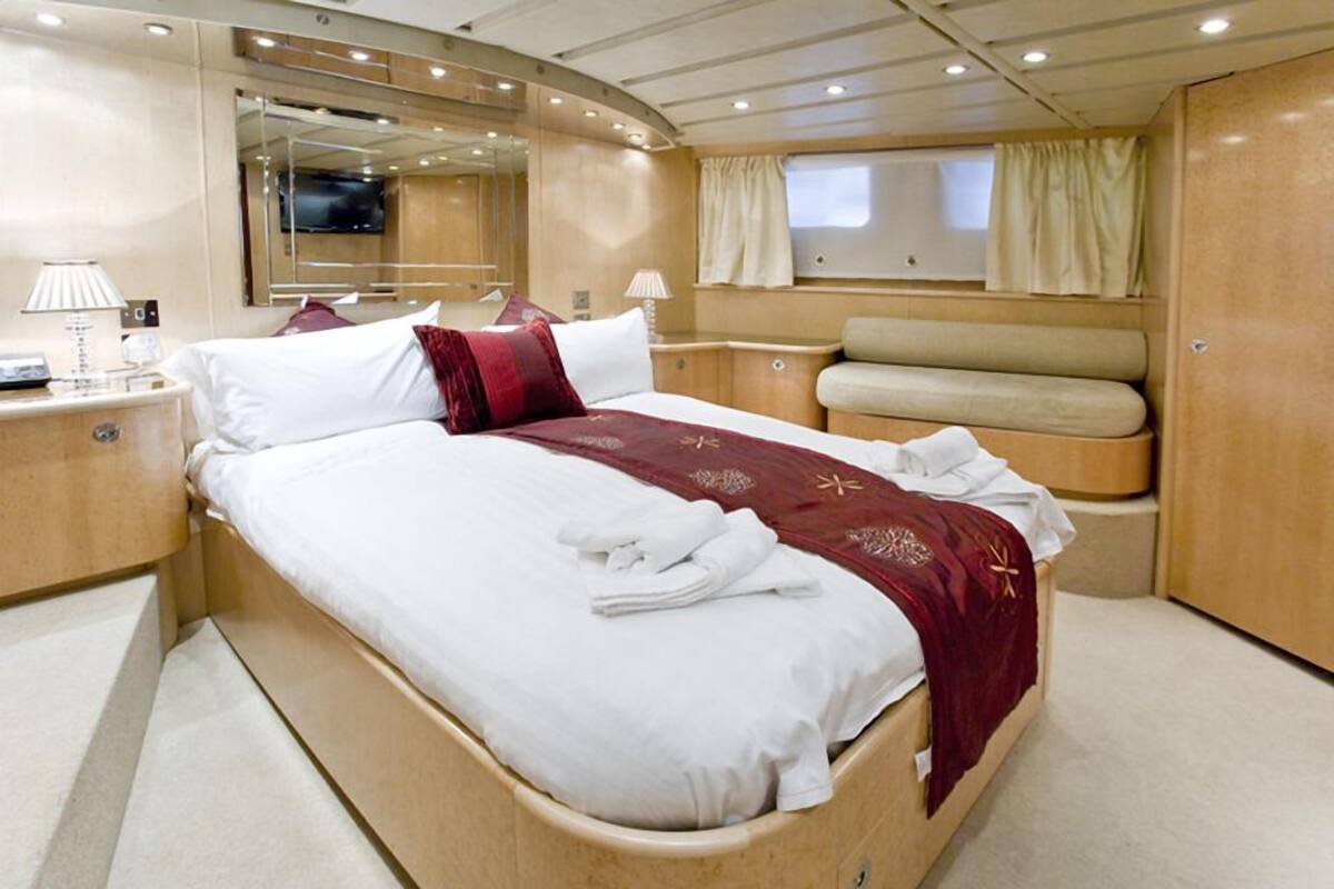 Premiere Lower Deck State Room, 1 Queen Bed, Ensuite, City View | 1 bedroom, premium bedding, in-room safe