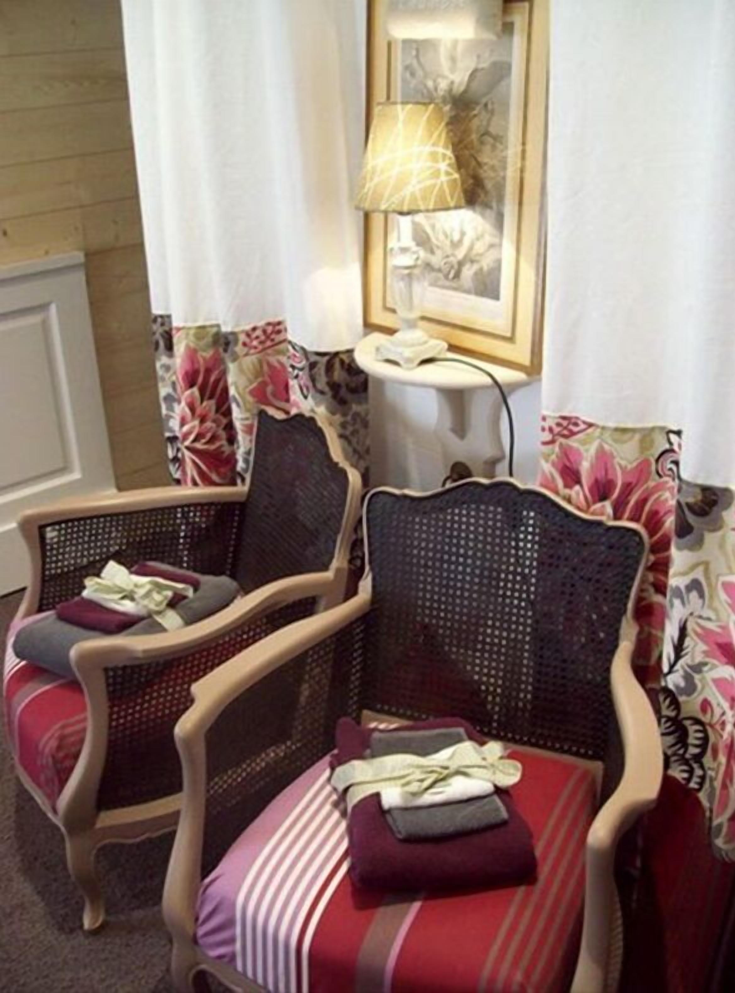 基本雙人房,  三溫暖 (Remparts) | 高級寢具、免費無線上網