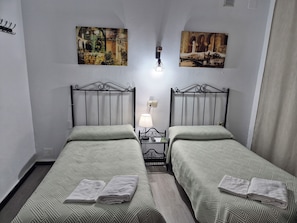 Wifi gratis y ropa de cama 