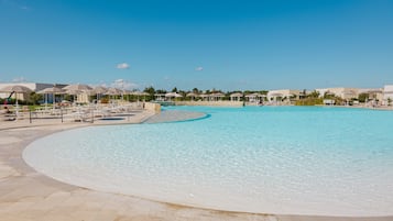 Seasonal outdoor pool