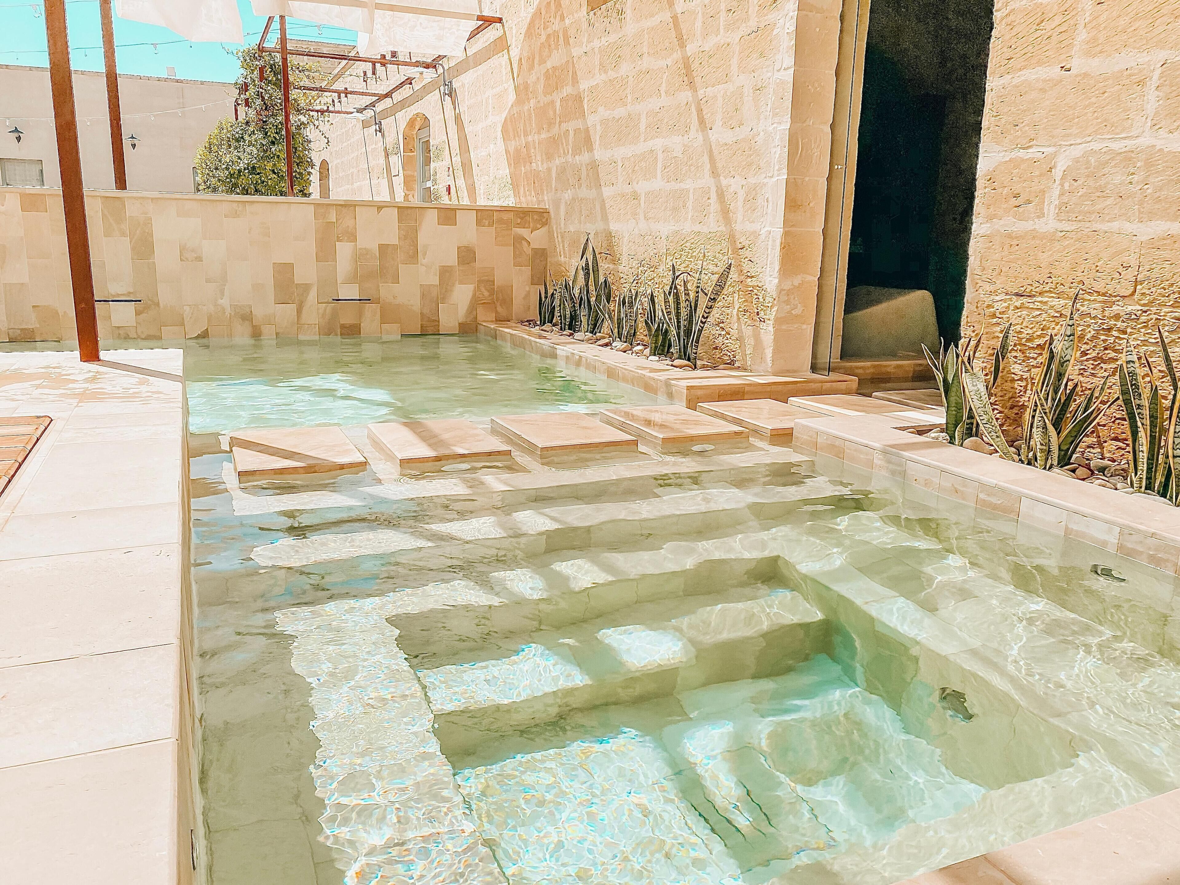 Turkish bath/hammam, body treatments, body wraps, body scrubs, facials