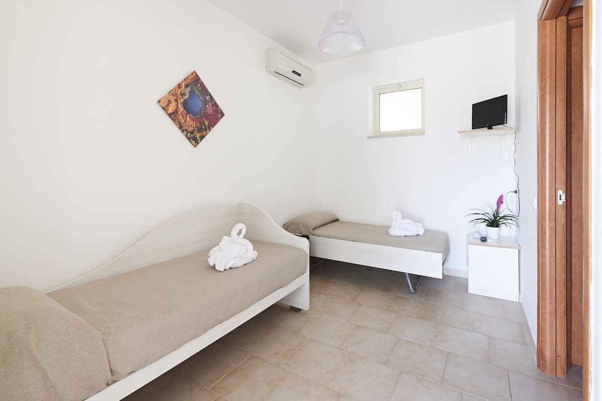 1 bedroom, minibar, in-room safe, desk