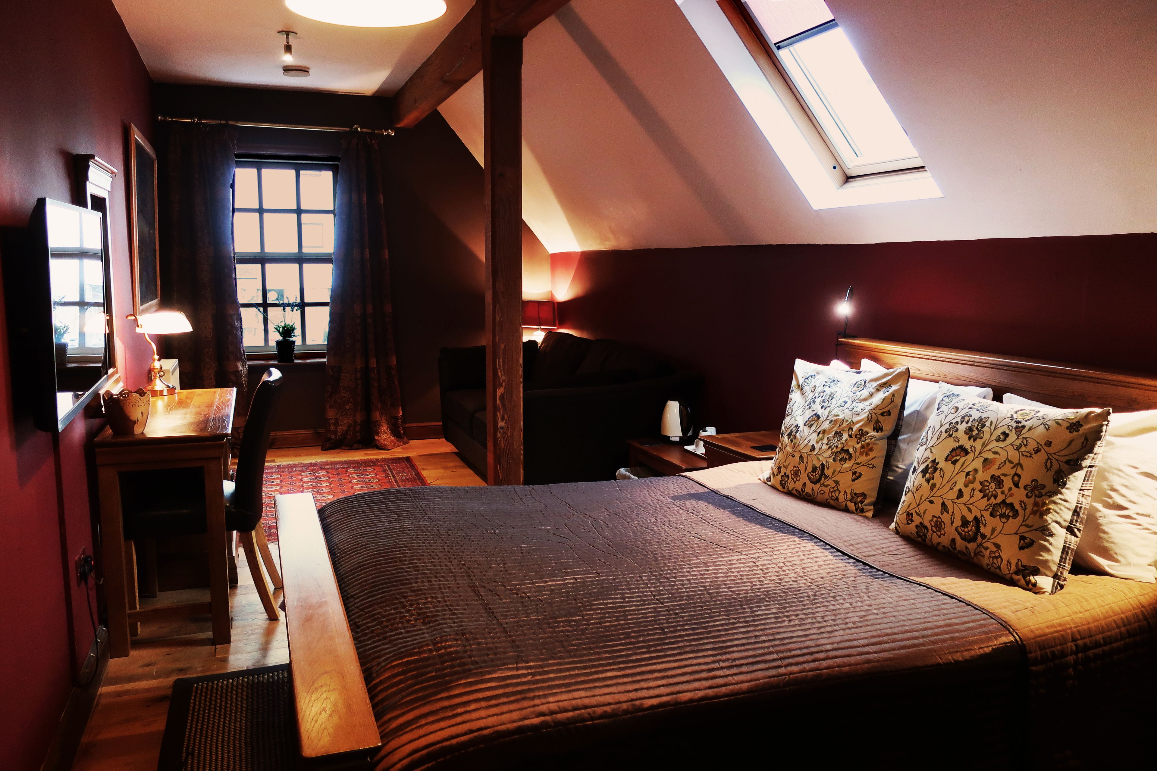 Double Room | Free WiFi, bed sheets