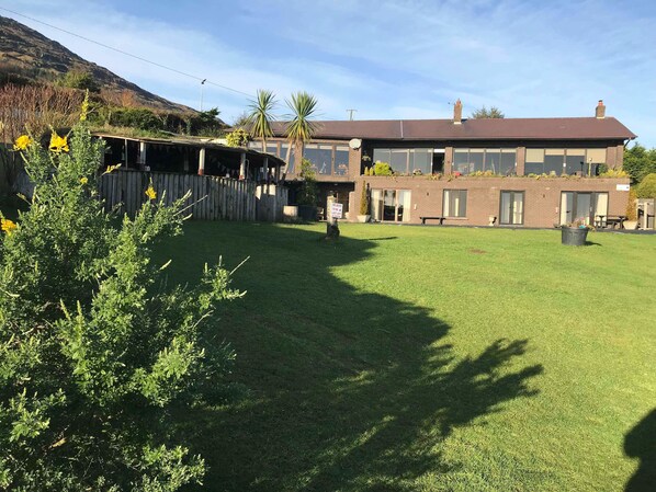 Property grounds - Wildwood Lodge (Carlingford)