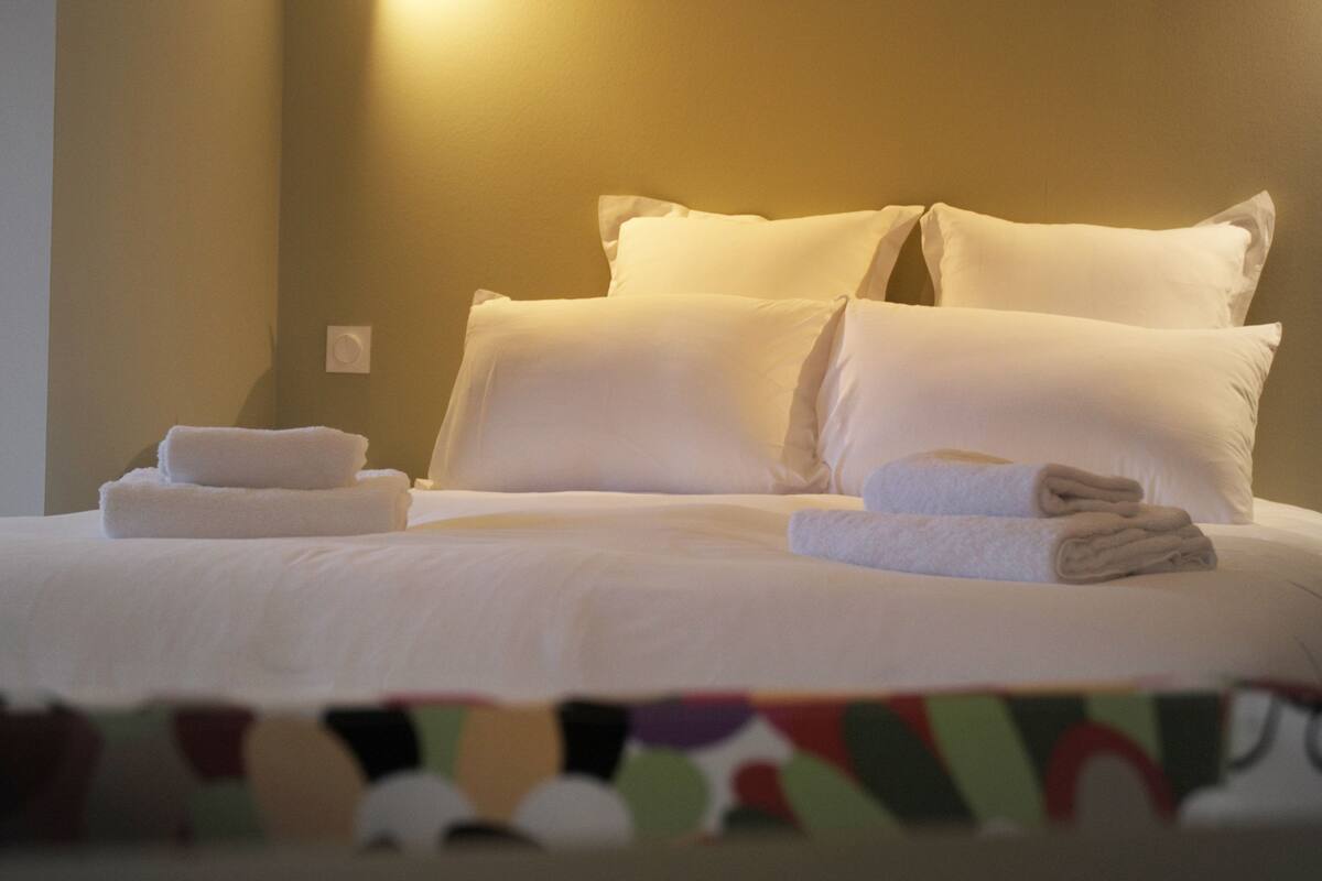 deluxe double room, 1 queen bed, pool view | premium bedding, individually decorated, individually furnished