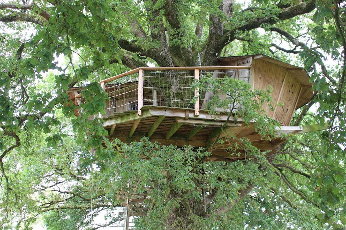 小屋 (Perchée) | 高級寢具、熨斗/熨衫板、免費 Wi-Fi、獨特設計
