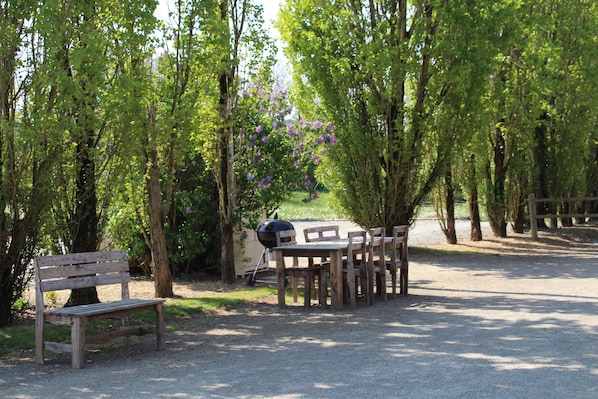 BBQ/picnic area