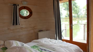 Premium bedding, individually decorated, individually furnished