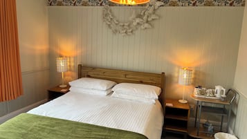 Superior Double Room (Room 4)