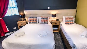 Classic Suite, Ensuite, Mountain View