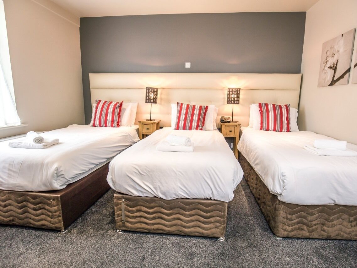 classic triple room, ensuite