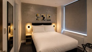 Superior Double Room - Paddington Townhouse Hotel by OYO (London)