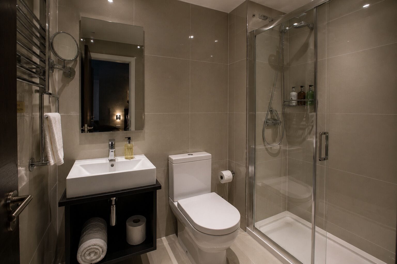 Photo - Paddington Townhouse Hotel by OYO