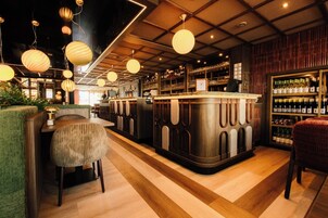 Café da manhã e jantar