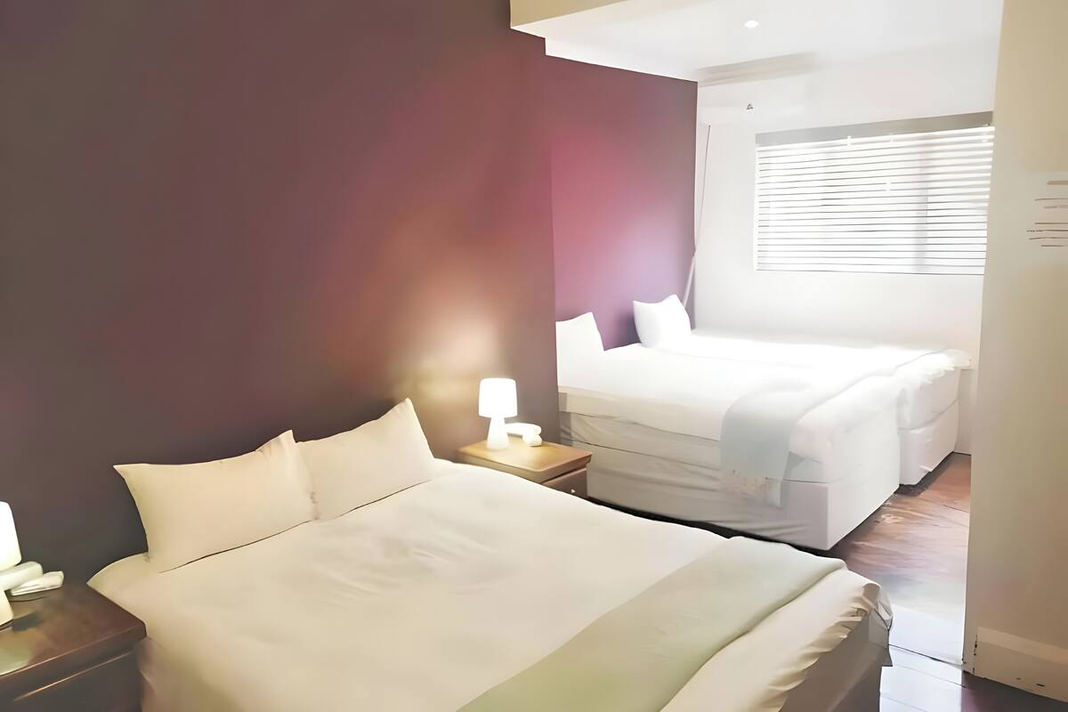 1 bilik tidur, peralatan tempat tidur premium, dihias secara berasingan