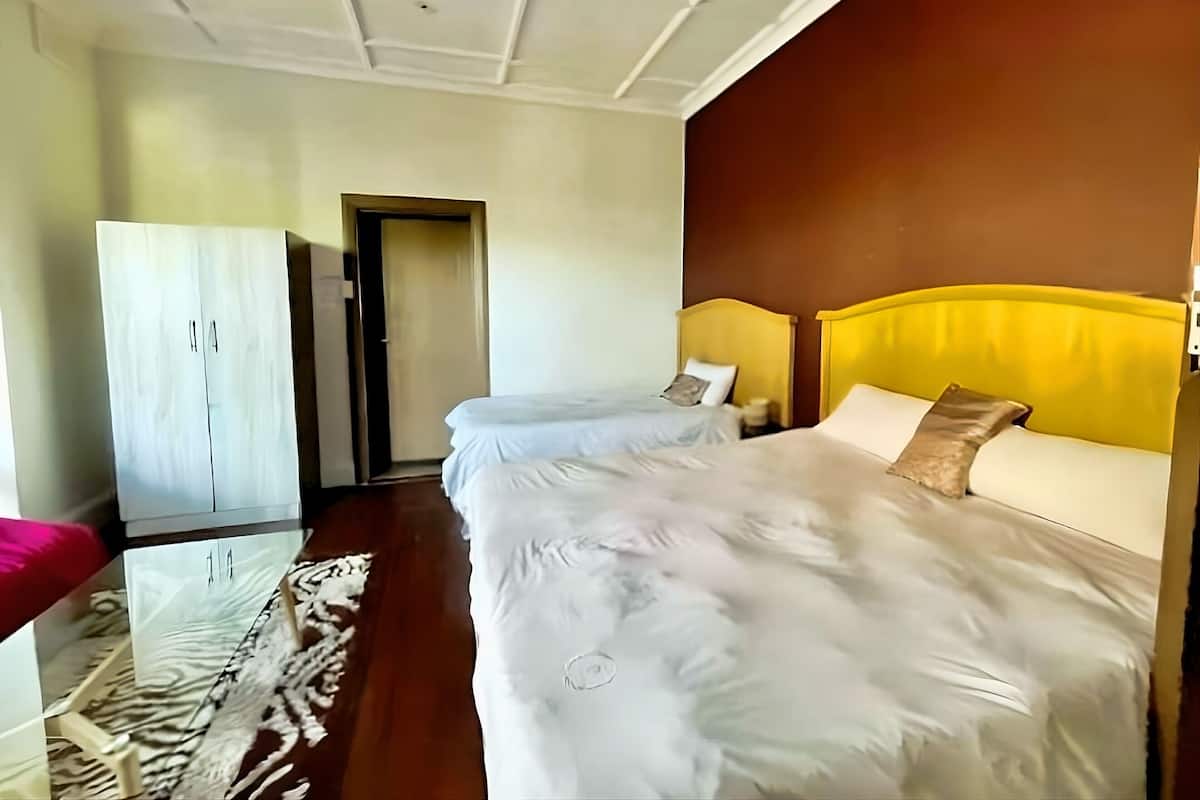 1 bilik tidur, peralatan tempat tidur premium, dihias secara berasingan