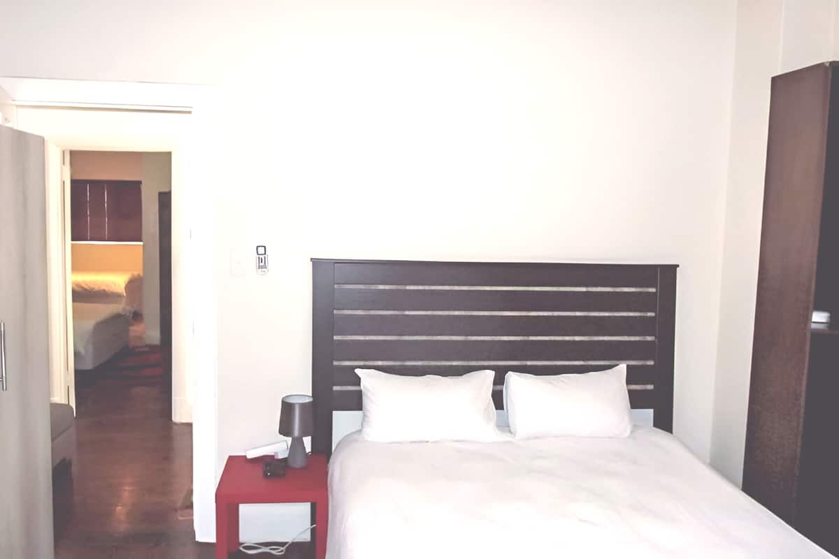 1 bilik tidur, peralatan tempat tidur premium, dihias secara berasingan