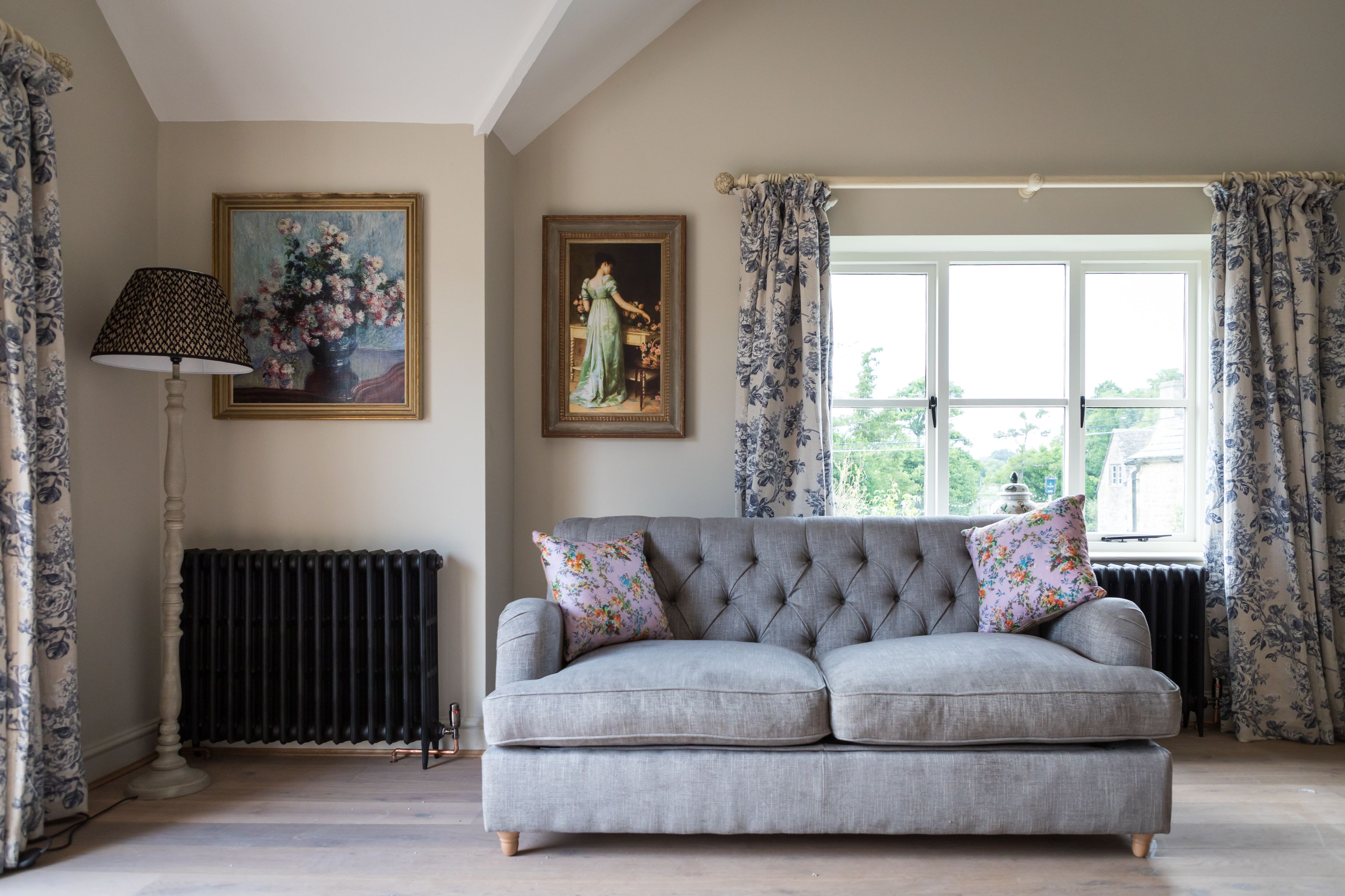 suite, 1 king bed | desk, iron/ironing board, free wifi, bed sheets