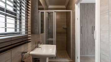 Free toiletries, hair dryer, bidet, towels
