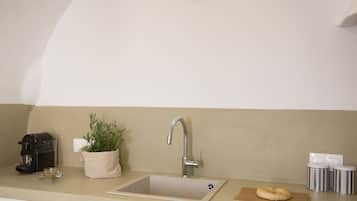 Panoramic-Villa, 3 Schlafzimmer, Meerblick | Gemeinschaftsküche | Kühlschrank, Herdplatte, Wasserkocher mit Kaffee-/Teezubehör